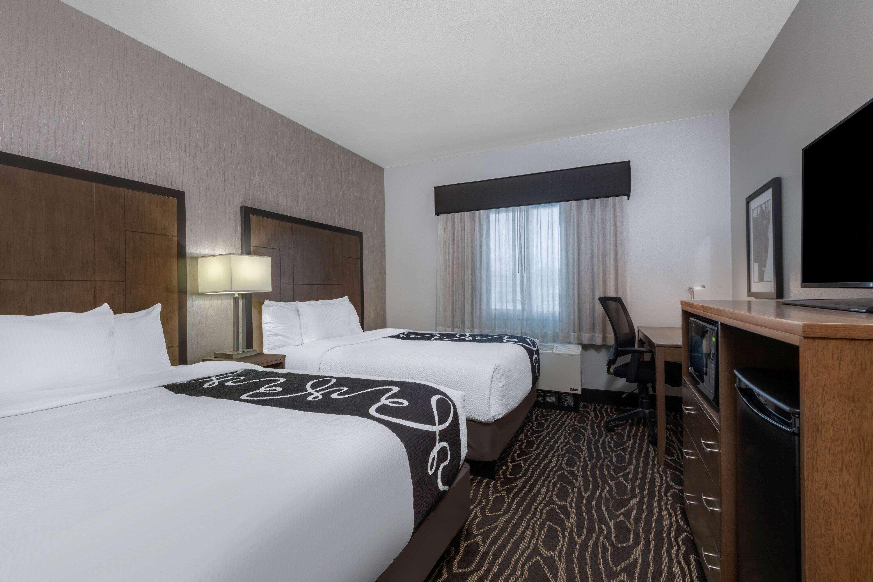 Hotel La Quinta By Wyndham Fairbanks Airport Esterno foto