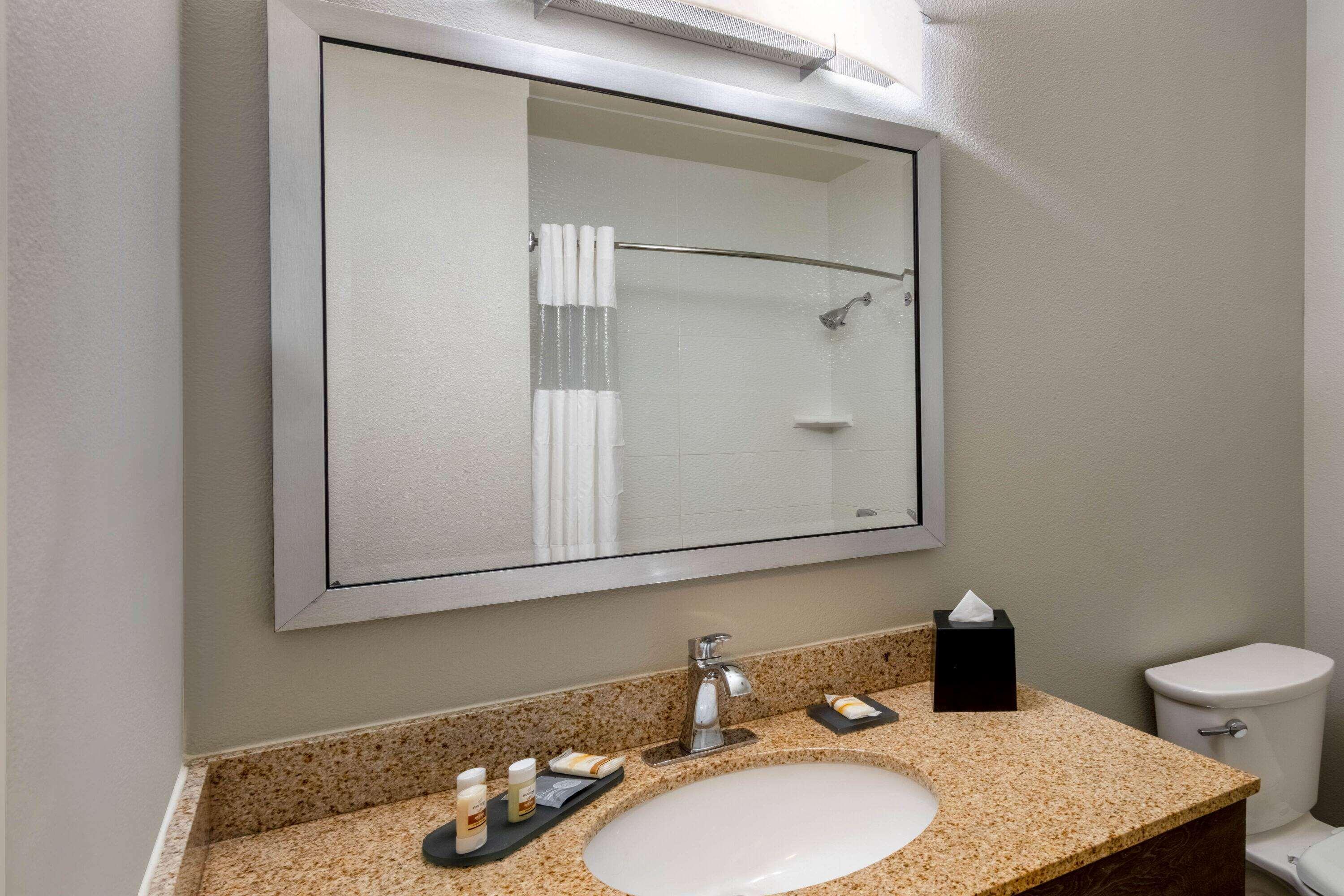 Hotel La Quinta By Wyndham Fairbanks Airport Esterno foto