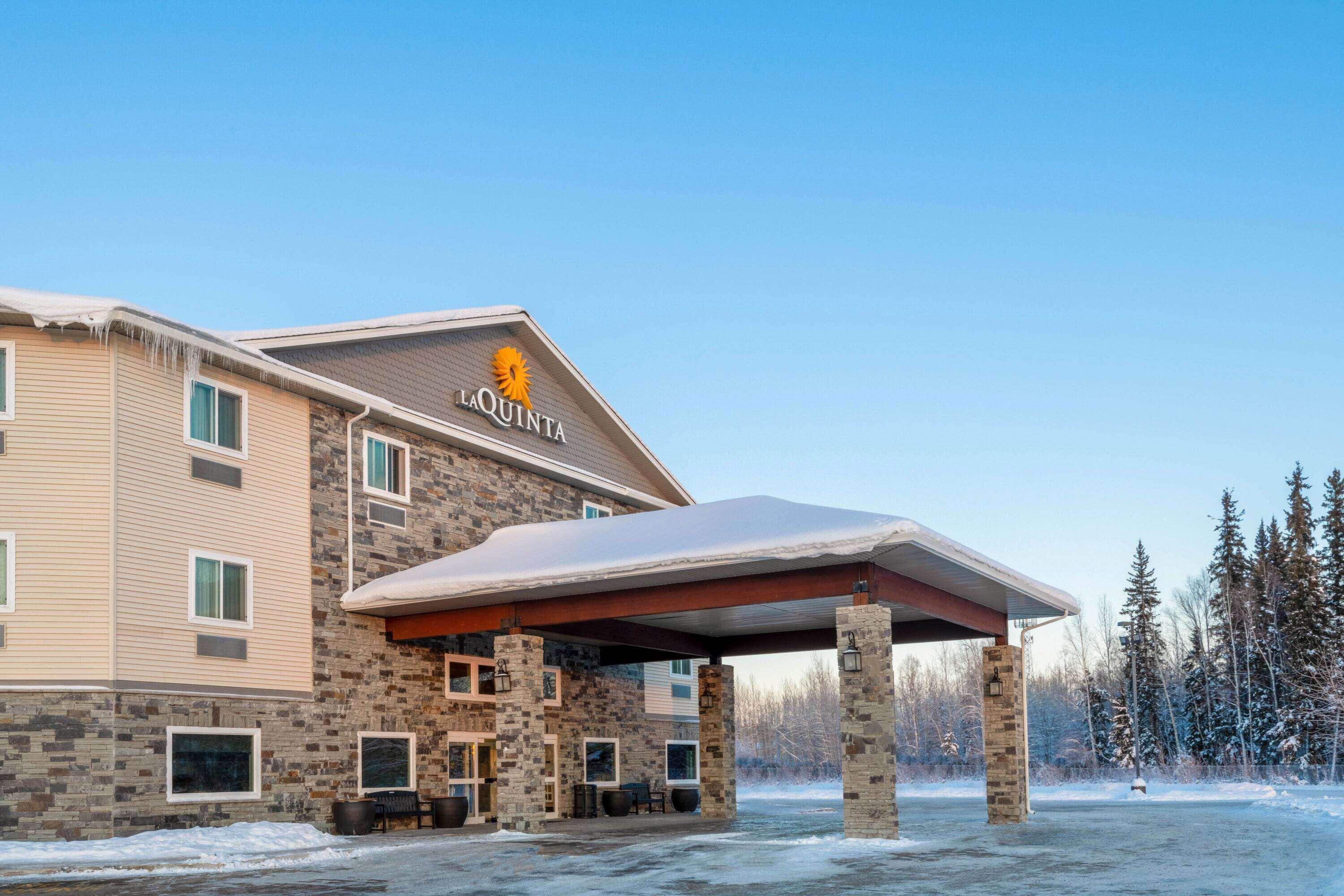 Hotel La Quinta By Wyndham Fairbanks Airport Esterno foto