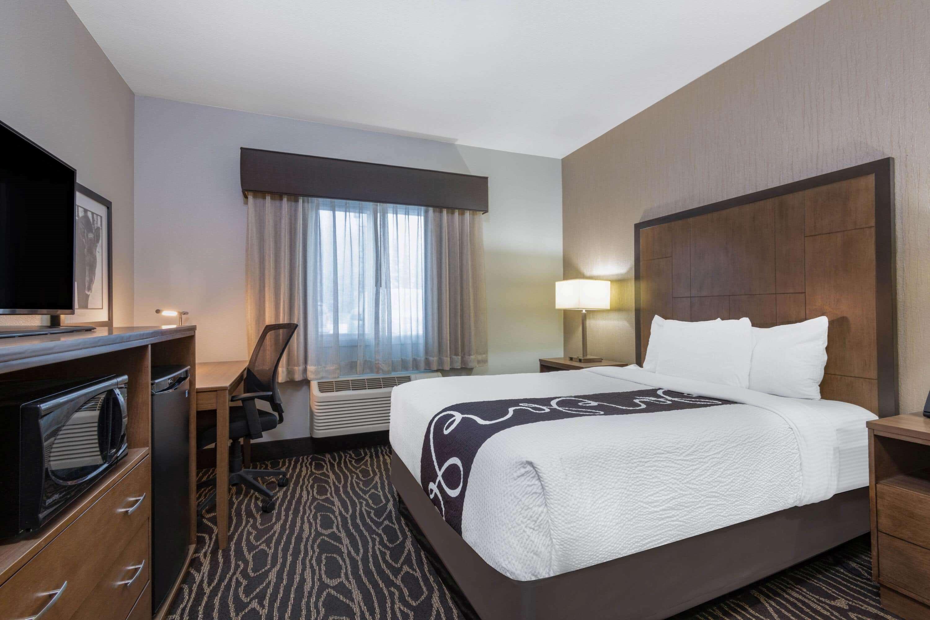 Hotel La Quinta By Wyndham Fairbanks Airport Esterno foto