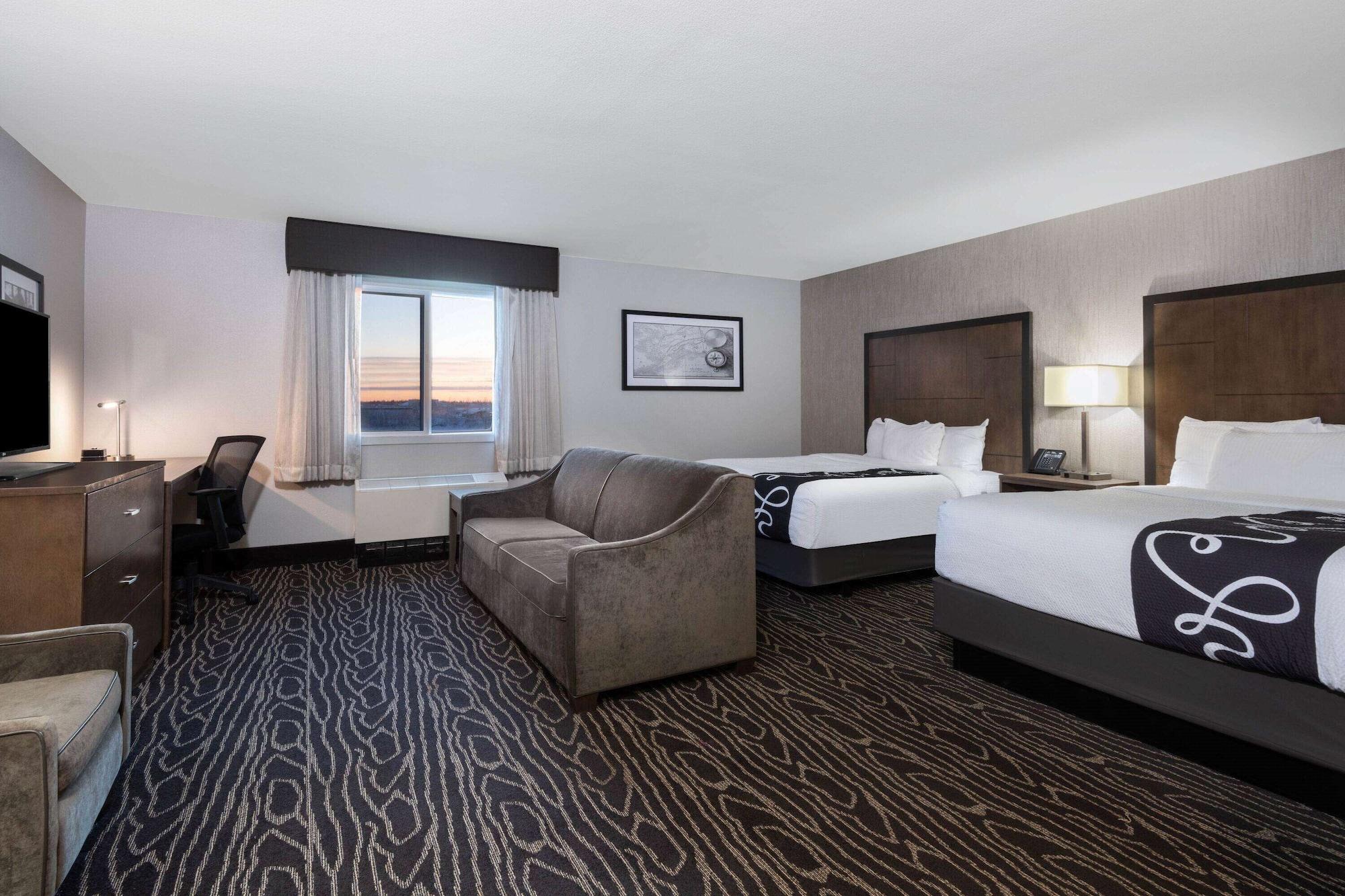 Hotel La Quinta By Wyndham Fairbanks Airport Esterno foto