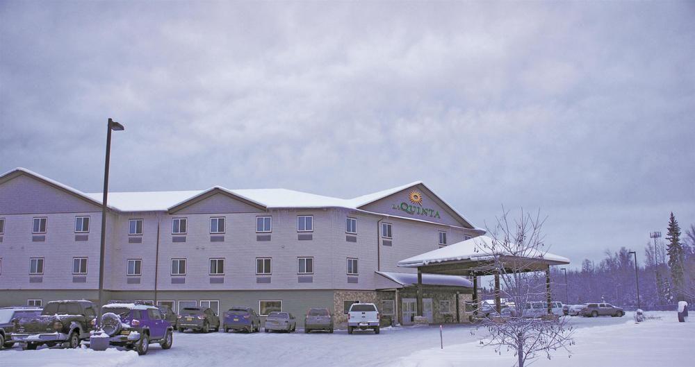Hotel La Quinta By Wyndham Fairbanks Airport Esterno foto